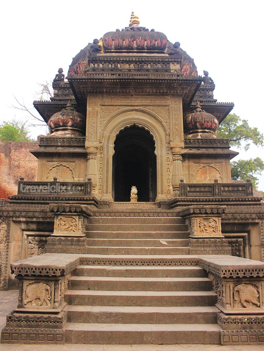 Chhatri of Vithoij i.e. Canopy of Vithoji