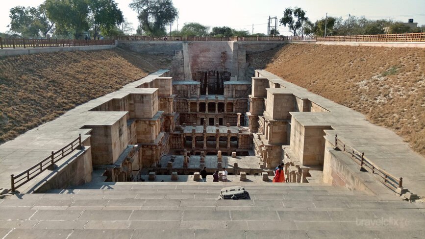 rani ki vav wide view from top